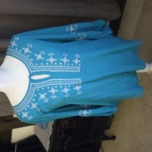 Cupio Woman's long sleeve shirts